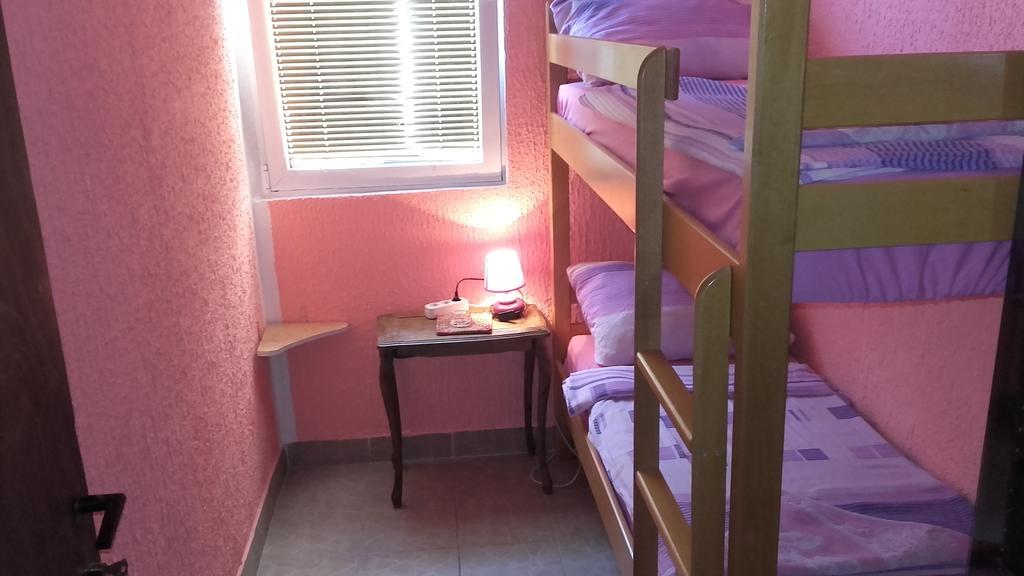 Guest House Dragomir Sutomore Exterior foto